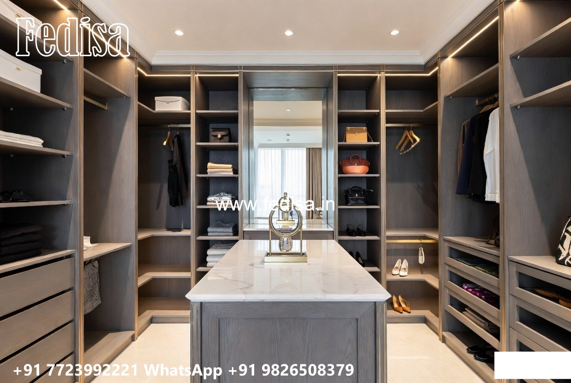 Premium Wardrobe Design with Royal Style No-7134