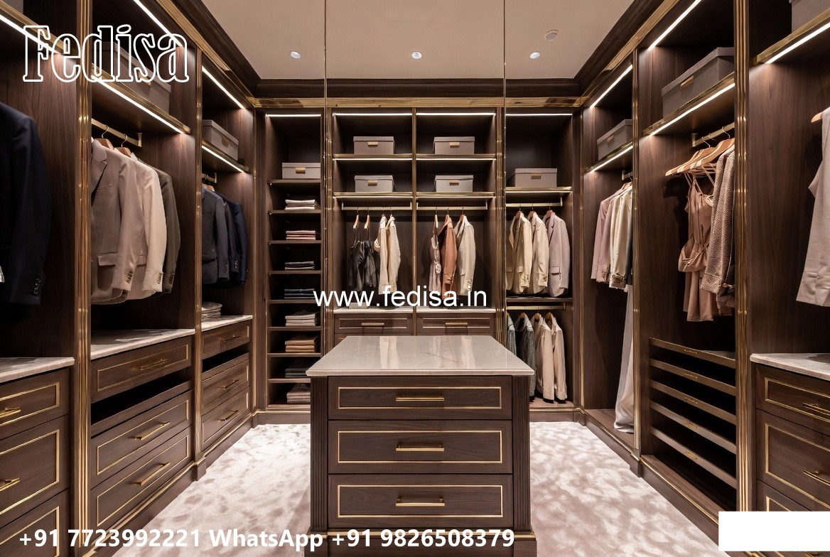Timeless Bedroom Closet with Royal Charm No-7181