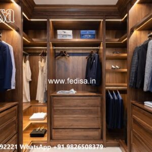 Beautiful Wardrobe Design with Luxury Appeal No-7378