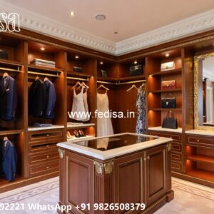 Traditional Wardrobe Design with Mirror Finish No-7829