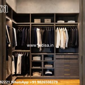 Classic Wardrobe Design for Elegant Living No-7861
