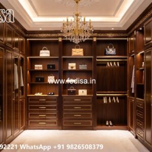 Elegant Bedroom Closet with Wooden Beauty No-7954