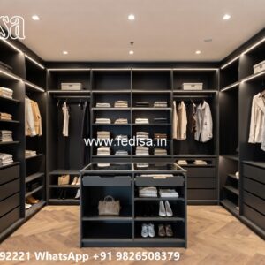 Royal Wooden Closet with Artistic Craftsmanship No-7962