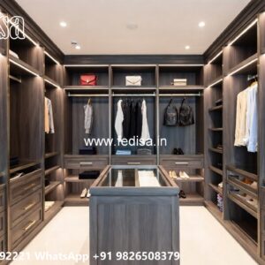 Traditional Wardrobe Design with Wooden Elegance No-7977