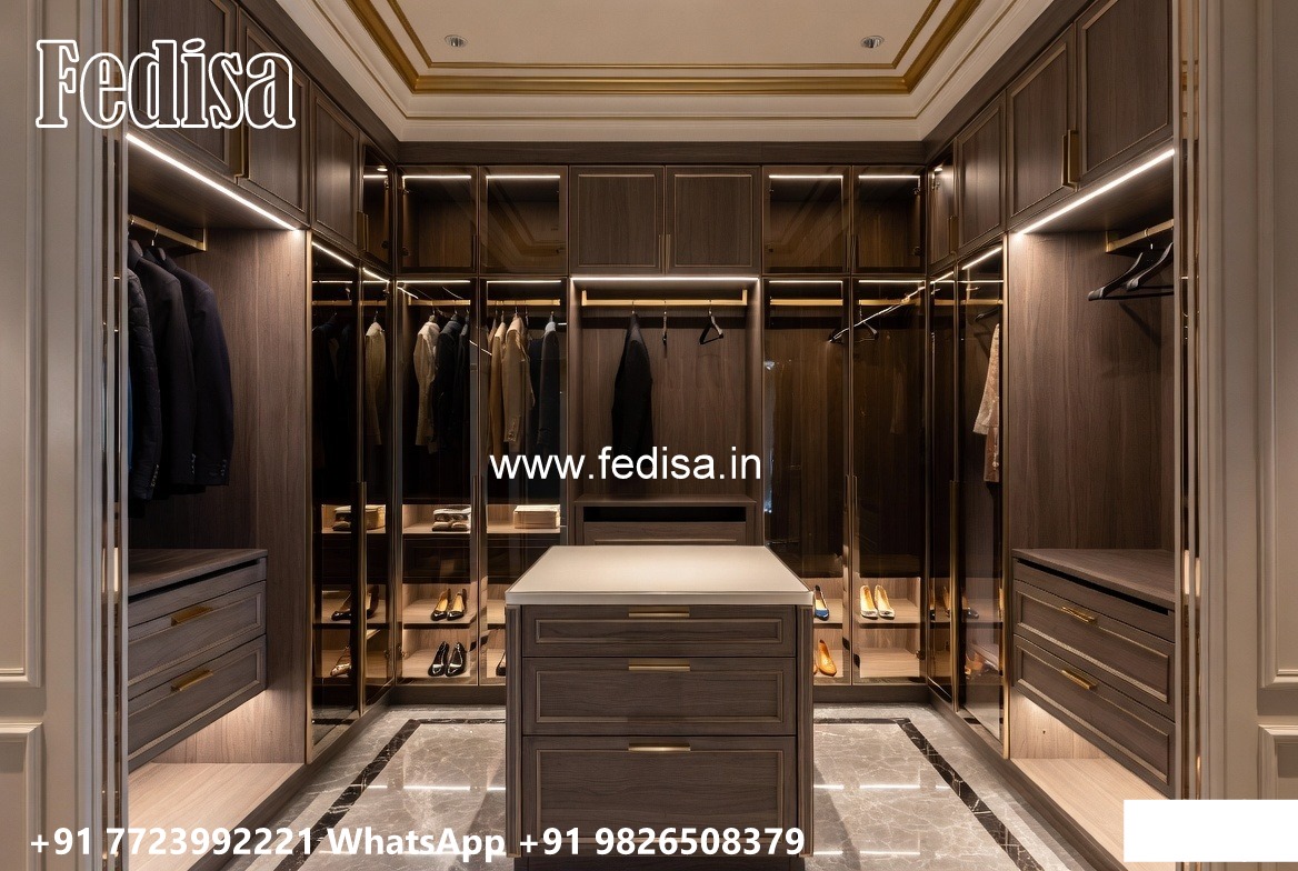 Elegant Closet Design with Decorative Charm No-8072