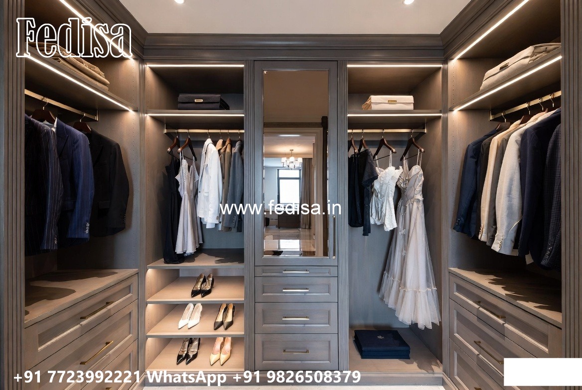 Wooden Wardrobe Design with Luxury Appeal No-8185
