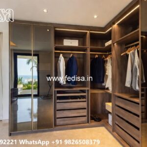 Classic Wardrobe Design with Elegant Detailing No-8712