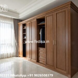 Traditional Closet Design with Rich Finish No-8757