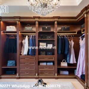 Classic Wardrobe Design with Beautiful Carvings No-8766
