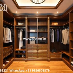 Traditional Wardrobe Design with Artistic Details No-8844