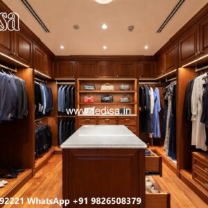 Classic Bedroom Closet with Artistic Carvings No-8871
