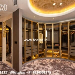 Elegant Wardrobe Design with Antique Inspiration No-8883