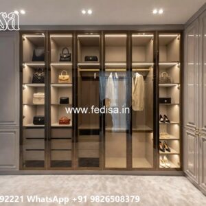 Classic Wardrobe Design with Rich Wooden Style No-8927