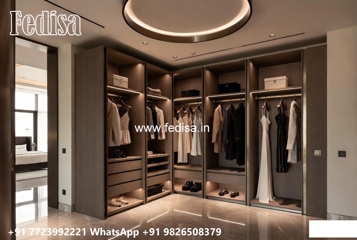 Luxury Wooden Wardrobe with Classic Details No-8929