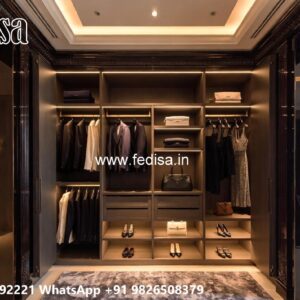 Traditional Luxury Closet with Wooden Beauty No-8939
