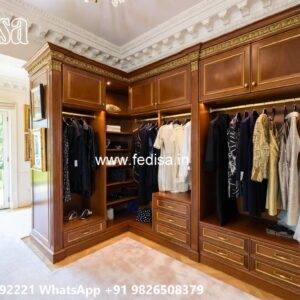 Classic Bedroom Wardrobe with Elegant Features No-8940
