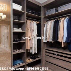 Vintage Inspired Wardrobe with Rich Texture No-8942