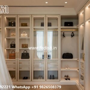 Antique Wooden Wardrobe with Elegant Finish No-8960
