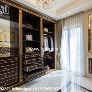 Elegant Closet Design with Decorative Charm No-8971