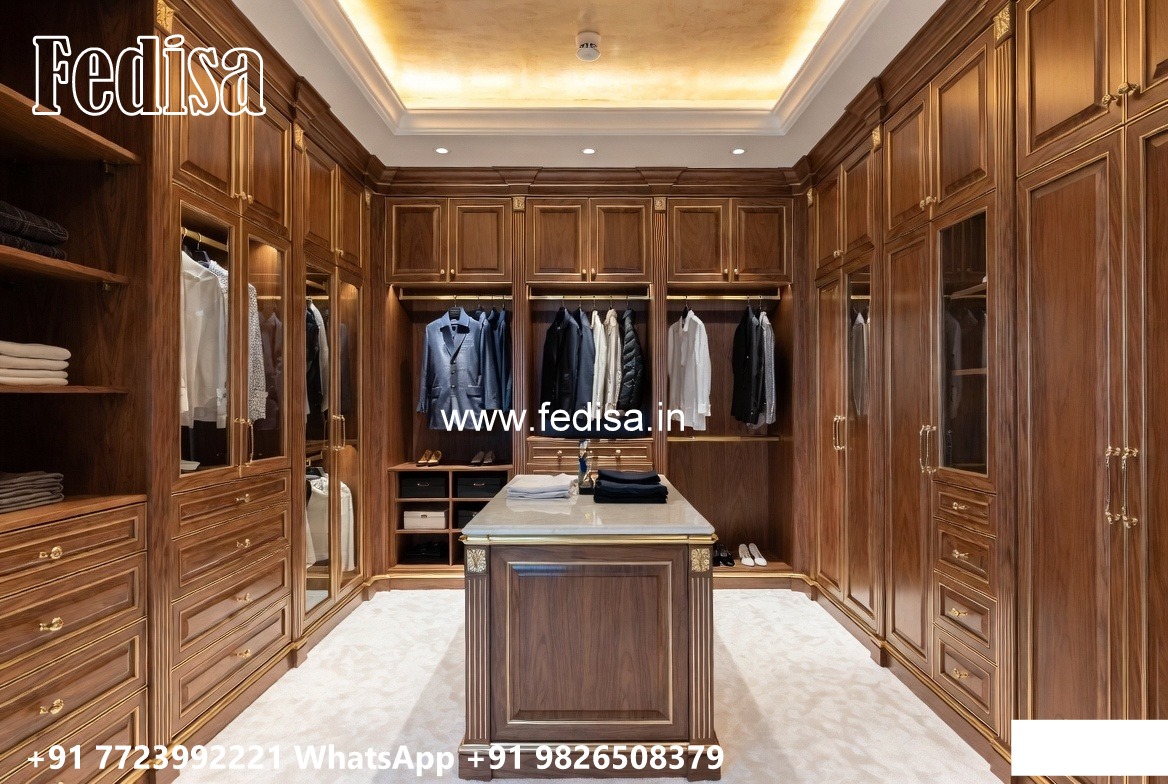 Vintage Luxury Closet with Premium Appeal No-8983