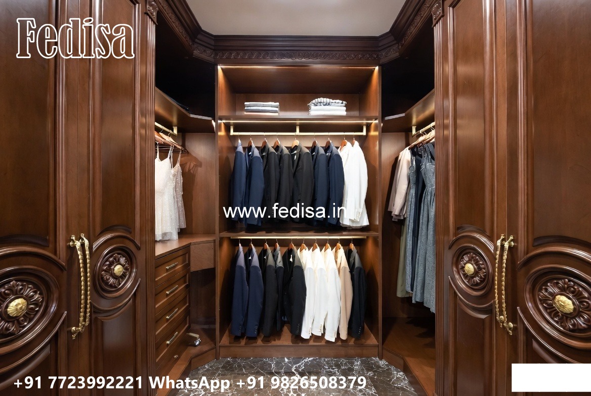 Classic Wardrobe Design with Artistic Finish No-9724