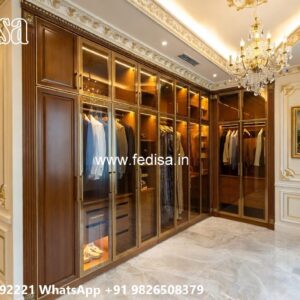Vintage Wardrobe Design with Decorative Features No-9789