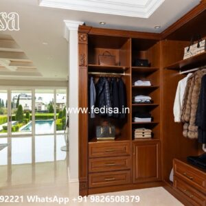 Royal Closet Design with Decorative Details No-9795