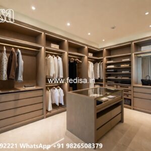 Royal Bedroom Closet with Rich Wood Beauty No-9815
