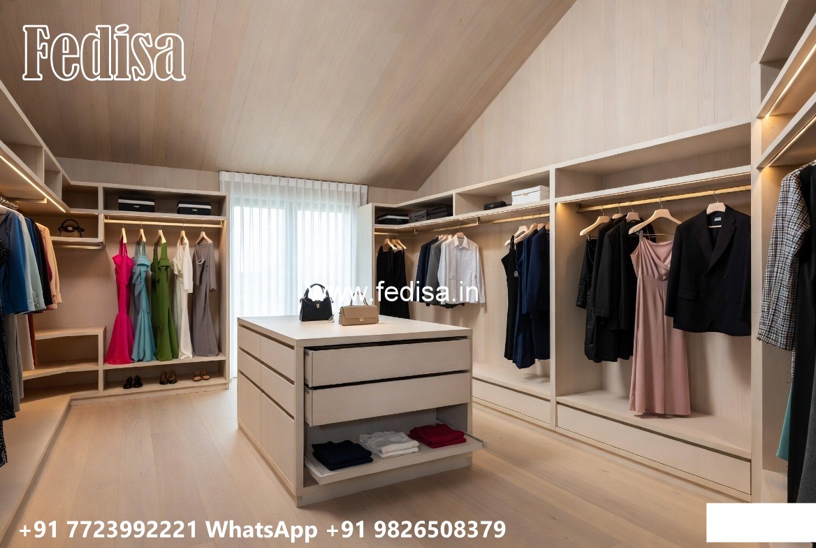 Elegant Antique Closet with Timeless Elegance No-9875