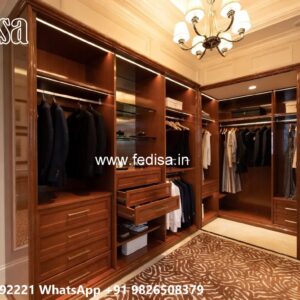 Luxury Classic Closet with Rich Wooden Texture No-9884