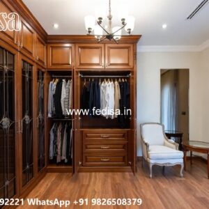 Stylish Walk In Inspiration No-10438