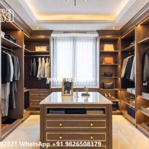 Luxury Classic Closet for Spacious Homes No-10647