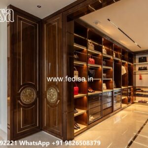 Elegant Bedroom Closet with Luxury Appeal No-10675