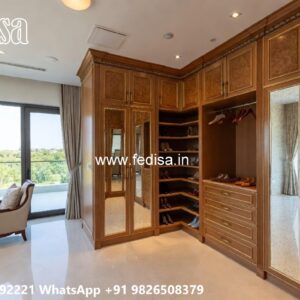 Luxury Classic Wardrobe with Beautiful Details No-10680