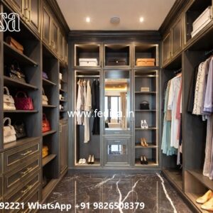 Timeless Closet Design with Wooden Beauty No-10682