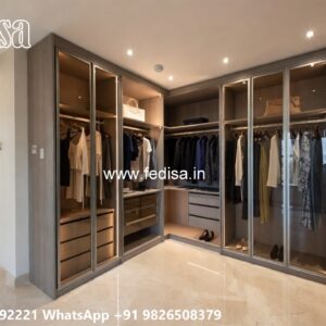 Traditional Closet Design with Artistic Finish No-10696