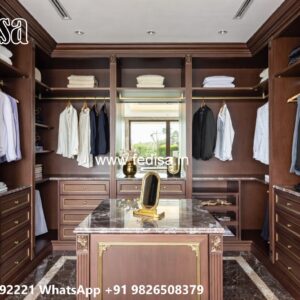 Luxury Traditional Wardrobe with Mirror Finish No-10701