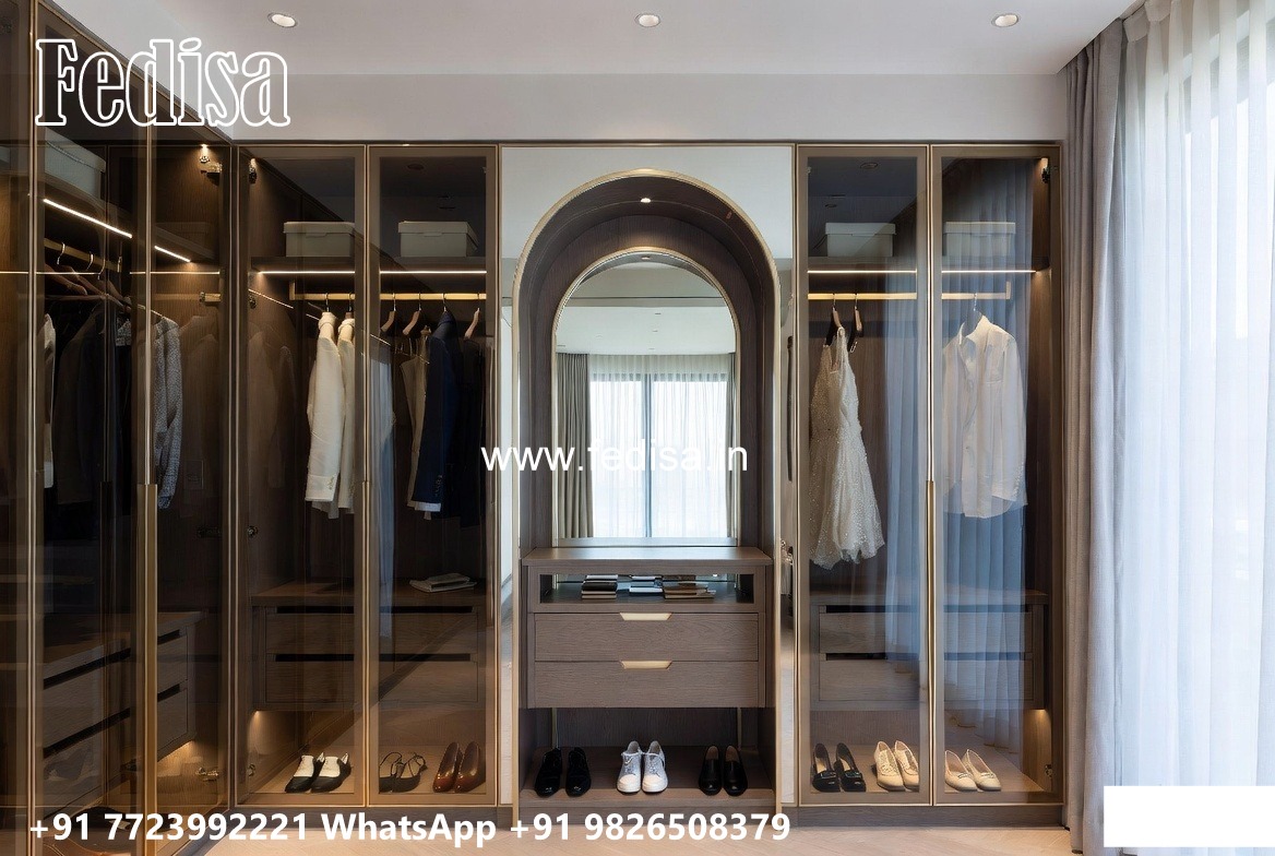 Elegant Bedroom Wardrobe with Vintage Appeal No-10711