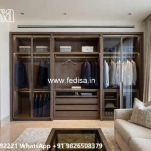 Classic Wardrobe Design with Rich Wooden Style No-10725