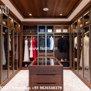 Traditional Closet Design with Elegant Texture No-10731