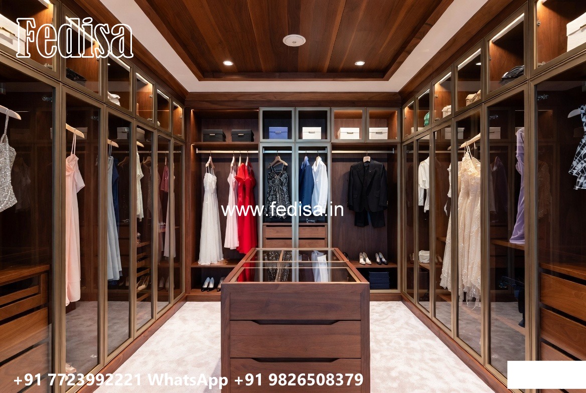 Traditional Closet Design with Elegant Texture No-10731