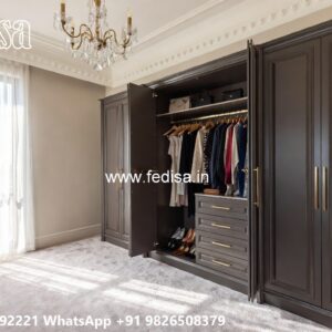 Luxury Wardrobe Design with Decorative Panels No-10752