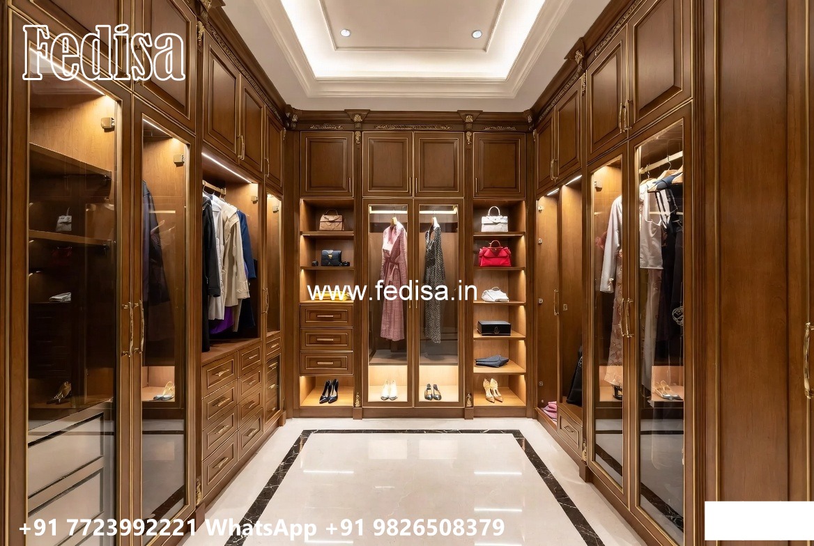 Elegant Closet Design with Decorative Charm No-10769